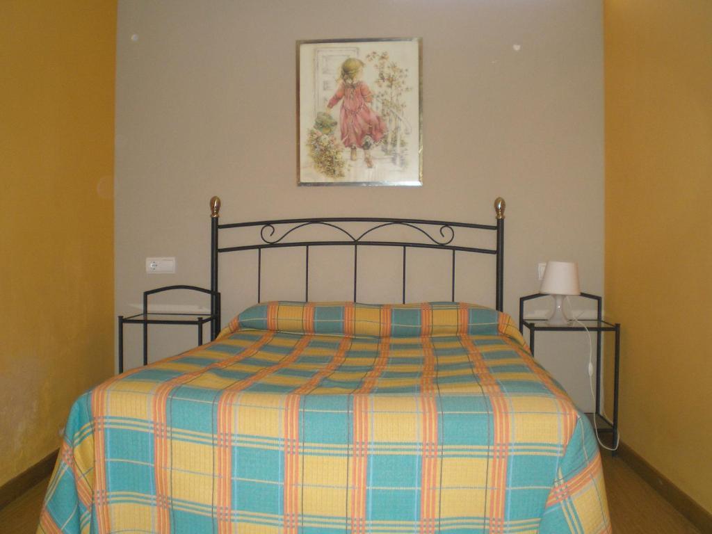 Apartamentos Turisticos Reyes Catolicos Zaragoza Værelse billede